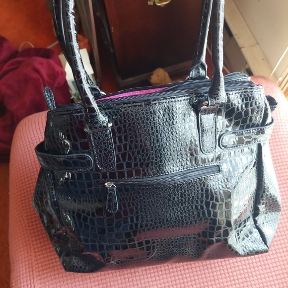 Fiorelli Black Mock-Croc Shoulder Bag - Picture 3 of 15